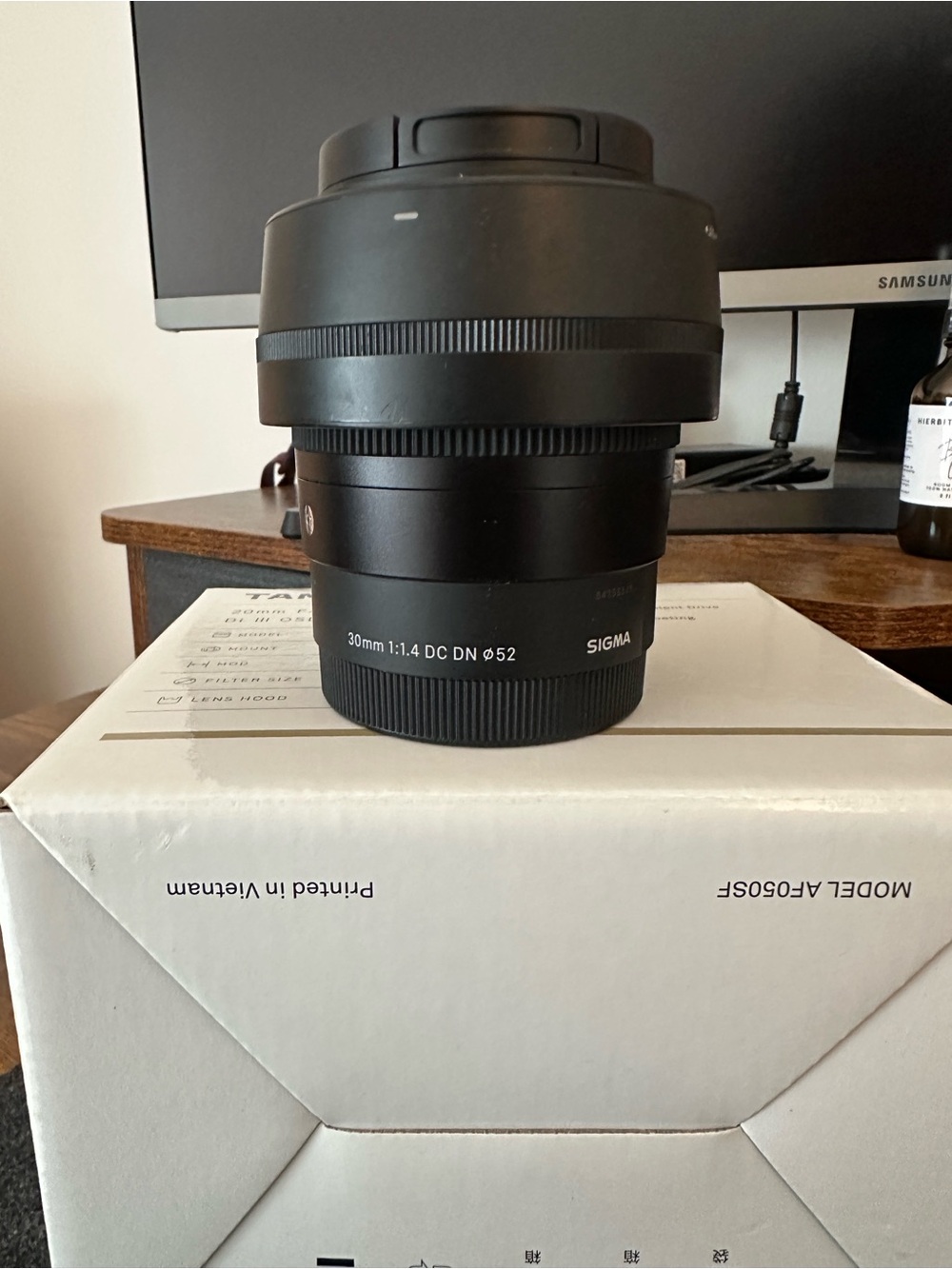 Sigma 30mm f/1.4 DC DN Lens
